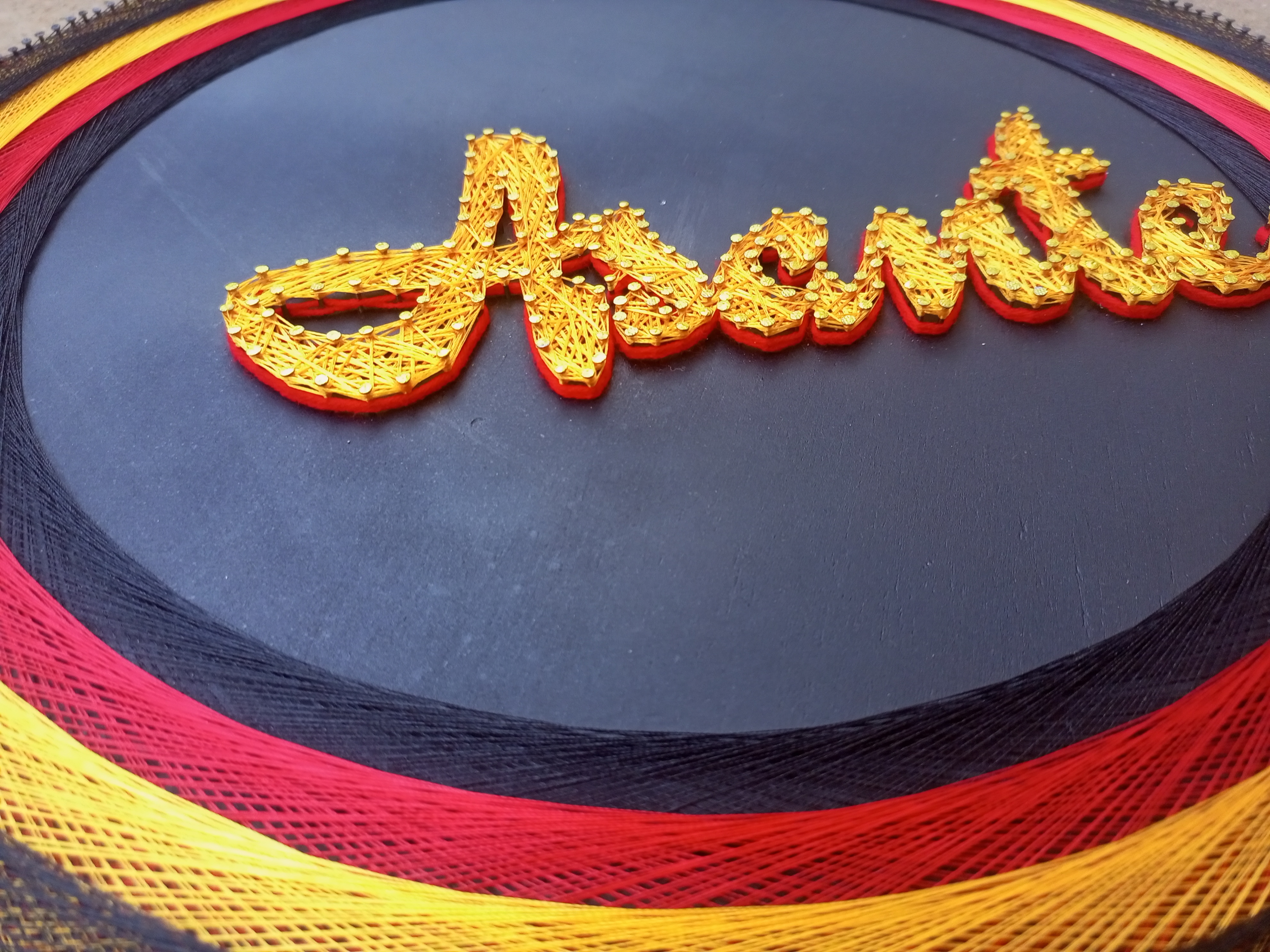 ‘Asante’ text string art